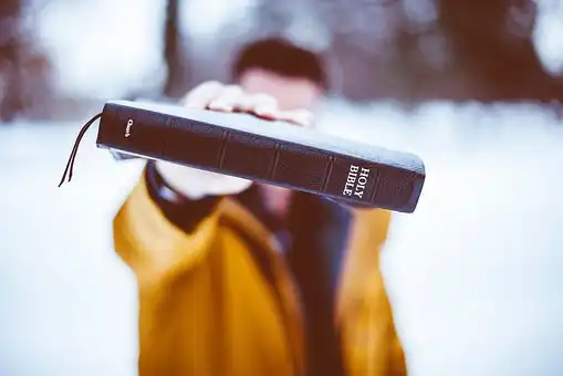 Versículos De La Biblia Aceptando a los demás