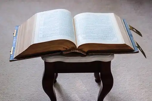 Versículos De La Biblia Una vez por semana