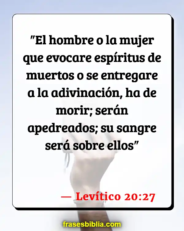 Versículos De La Biblia Hechicería (Levítico 20:27)