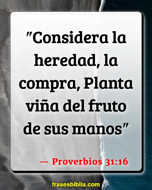 Versículos De La Biblia Mujeres trabajando (Proverbios 31:16)